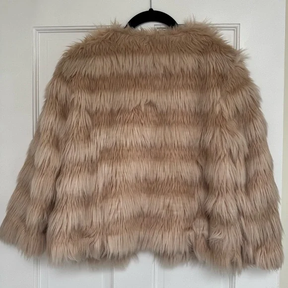 Mossimo Faux Fur Pink Jacket - Picture 4 of 16